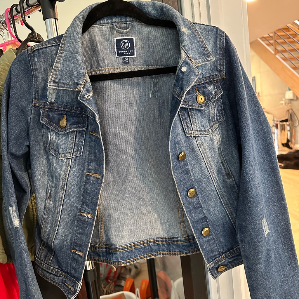 Jean Jacket, Medium